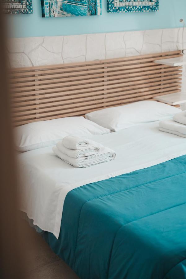 Dimora Mariu Bed & Breakfast Taranto Exterior photo