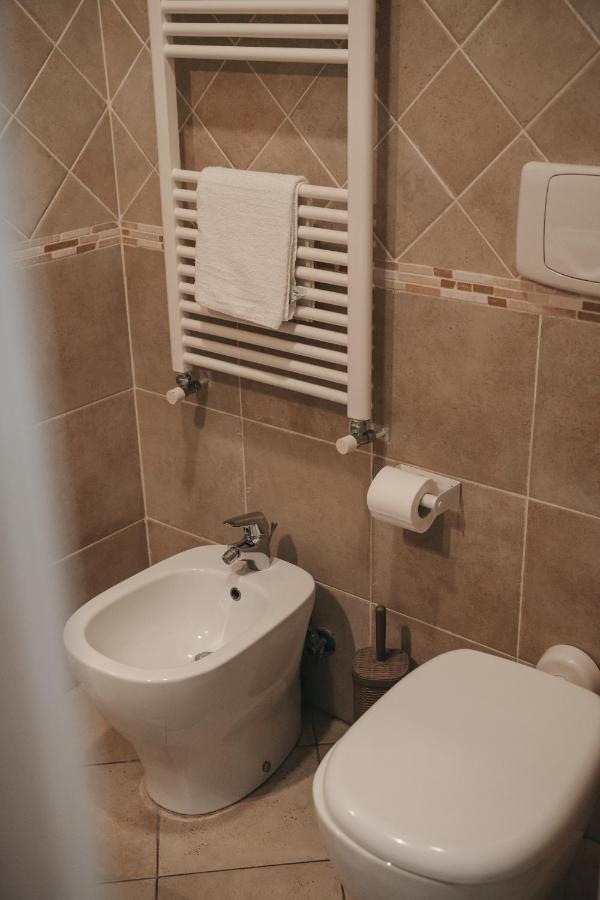 Dimora Mariu Bed & Breakfast Taranto Exterior photo