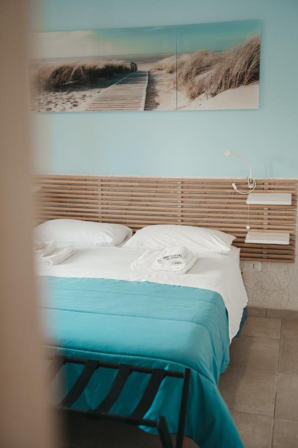 Dimora Mariu Bed & Breakfast Taranto Exterior photo