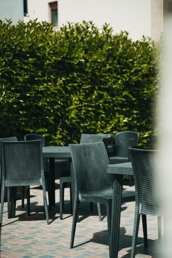 Dimora Mariu Bed & Breakfast Taranto Exterior photo