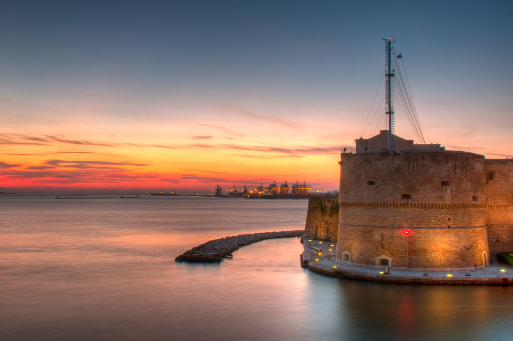 Dimora Mariu Bed & Breakfast Taranto Exterior photo