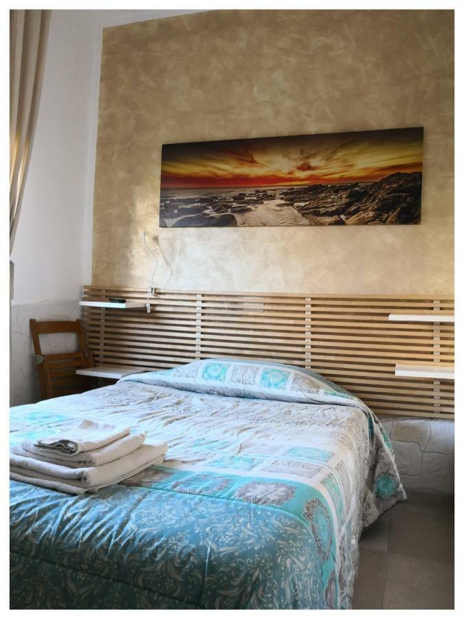 Dimora Mariu Bed & Breakfast Taranto Exterior photo